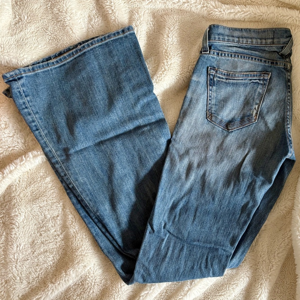 TEXTILE Elizabeth and James flare jeans